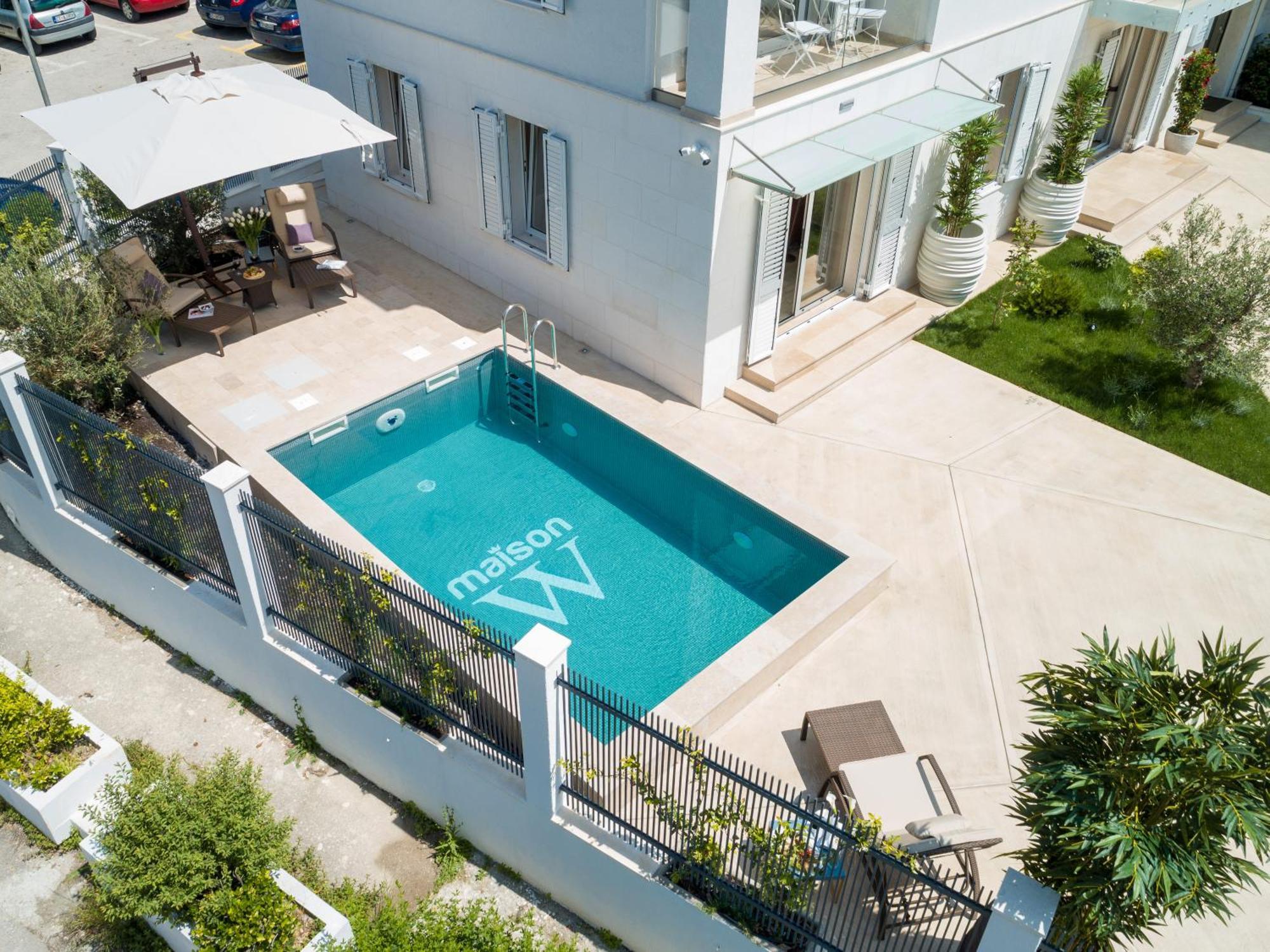 Maison W Kotor Buitenkant foto